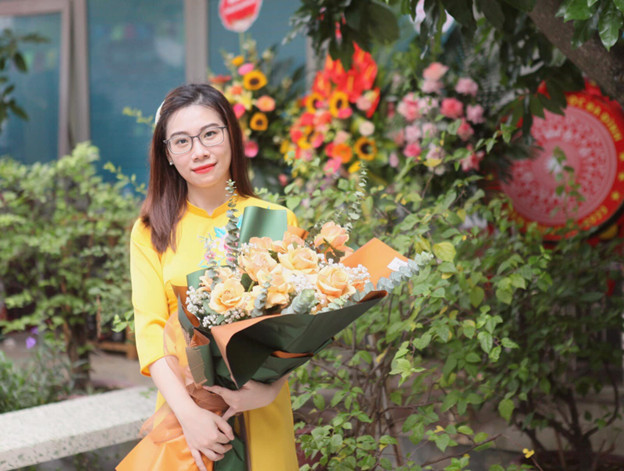 Cô giáo Trần Thị Hồng Minh – Một trái tim trẻ đầy nhiệt huyết