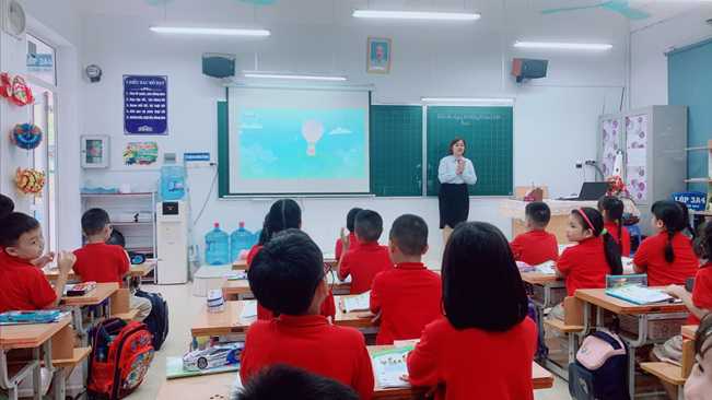 Tiết dạy Chuyên đề của cô giáo Hoàng Thị Thanh Xuân - Linh hoạt và sáng tạo trong dạy học môn Toán