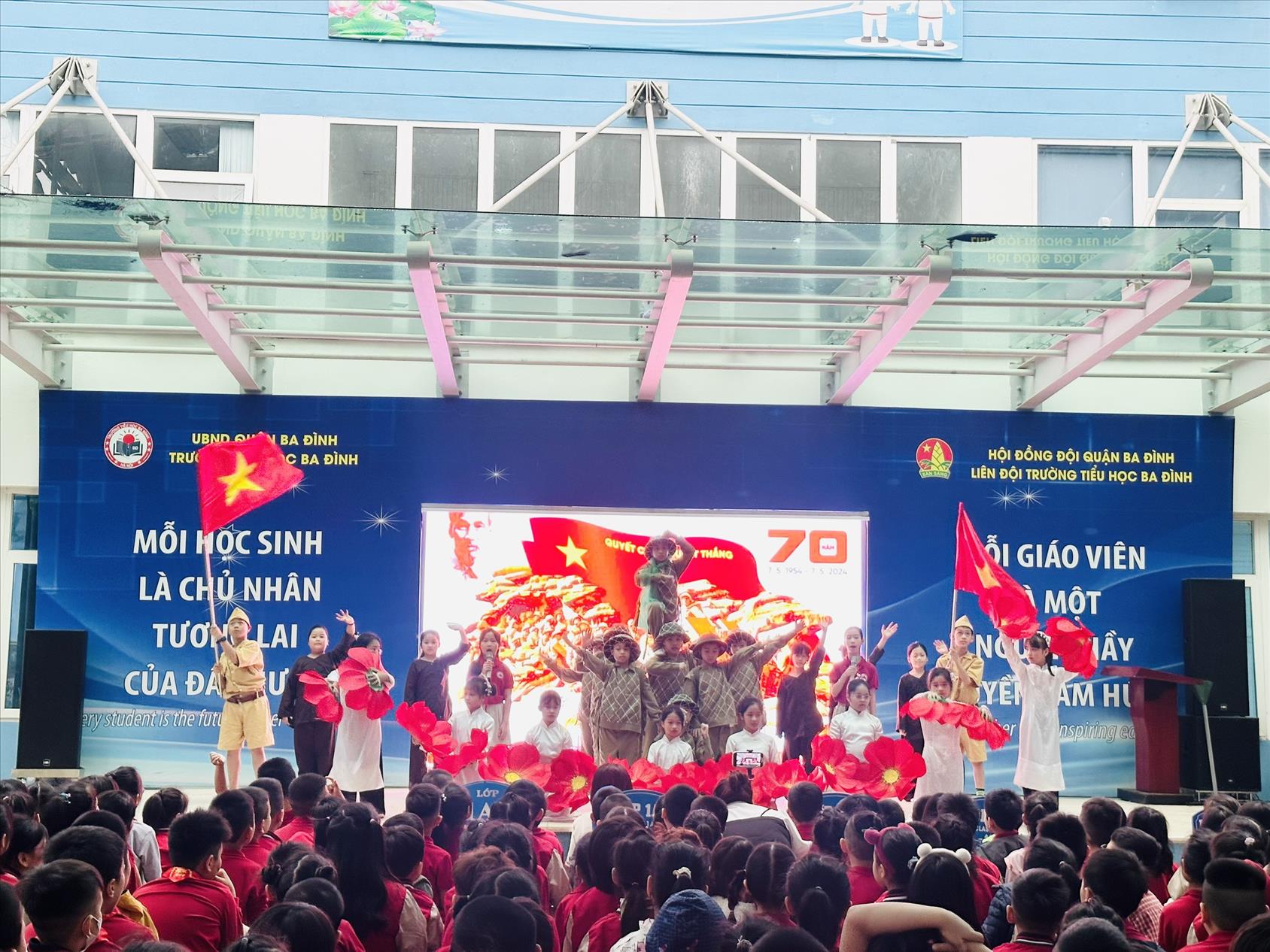 Liên Đội trường Tiểu học Ba Đình tổ chức Liên hoan "Chiến sĩ nhỏ Điện Biên" năm học 2023 - 2024